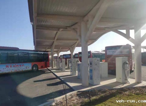 公交充电桩(图3) 公交充电桩(图3)